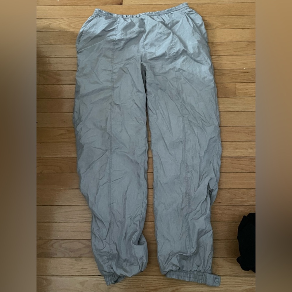 only worn once.